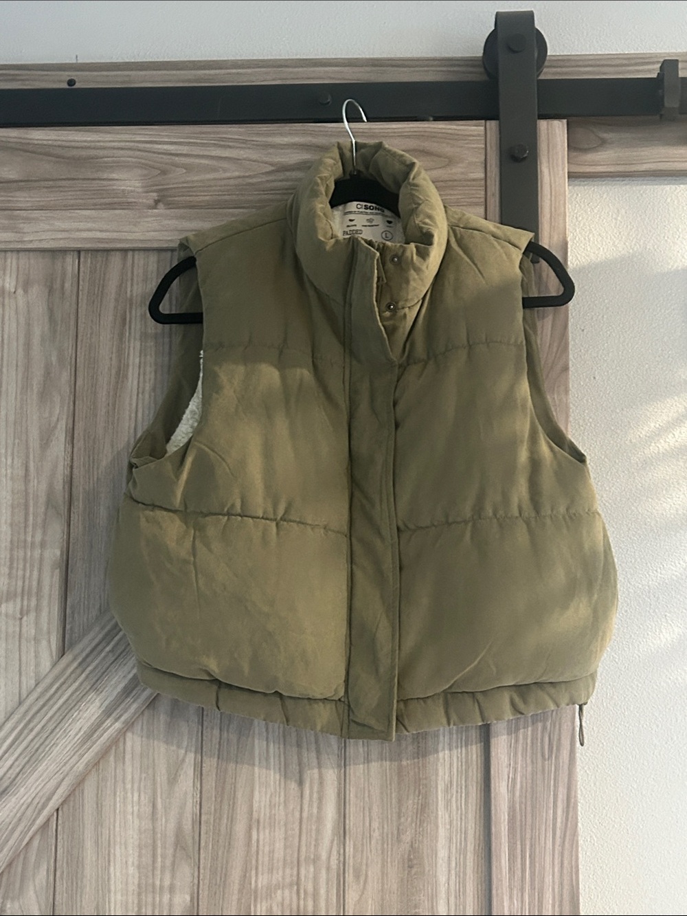 CiSono Cropped Puffer Vest in Olive Green Size L